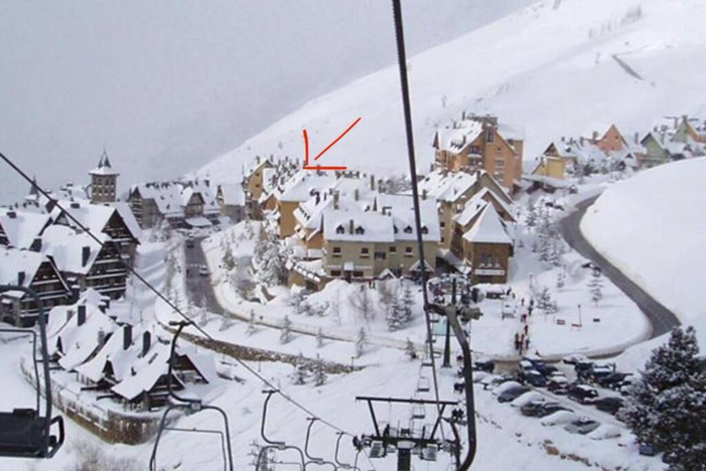 Wow Views Next To The Ski Lift! Baqueira Beret Exterior photo